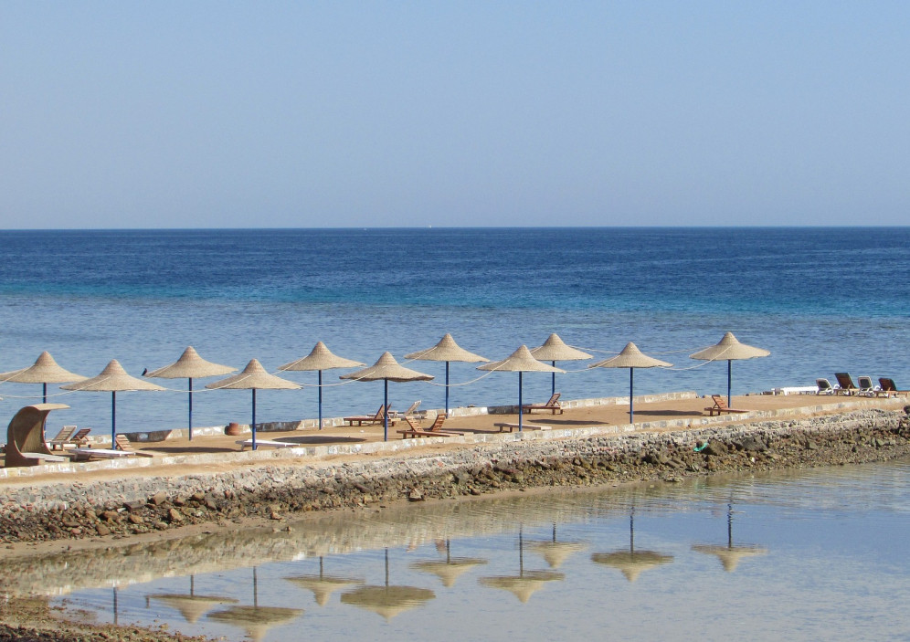 Bild von Ägypten, wo Sonne, Wüste und Meer sich vereinen